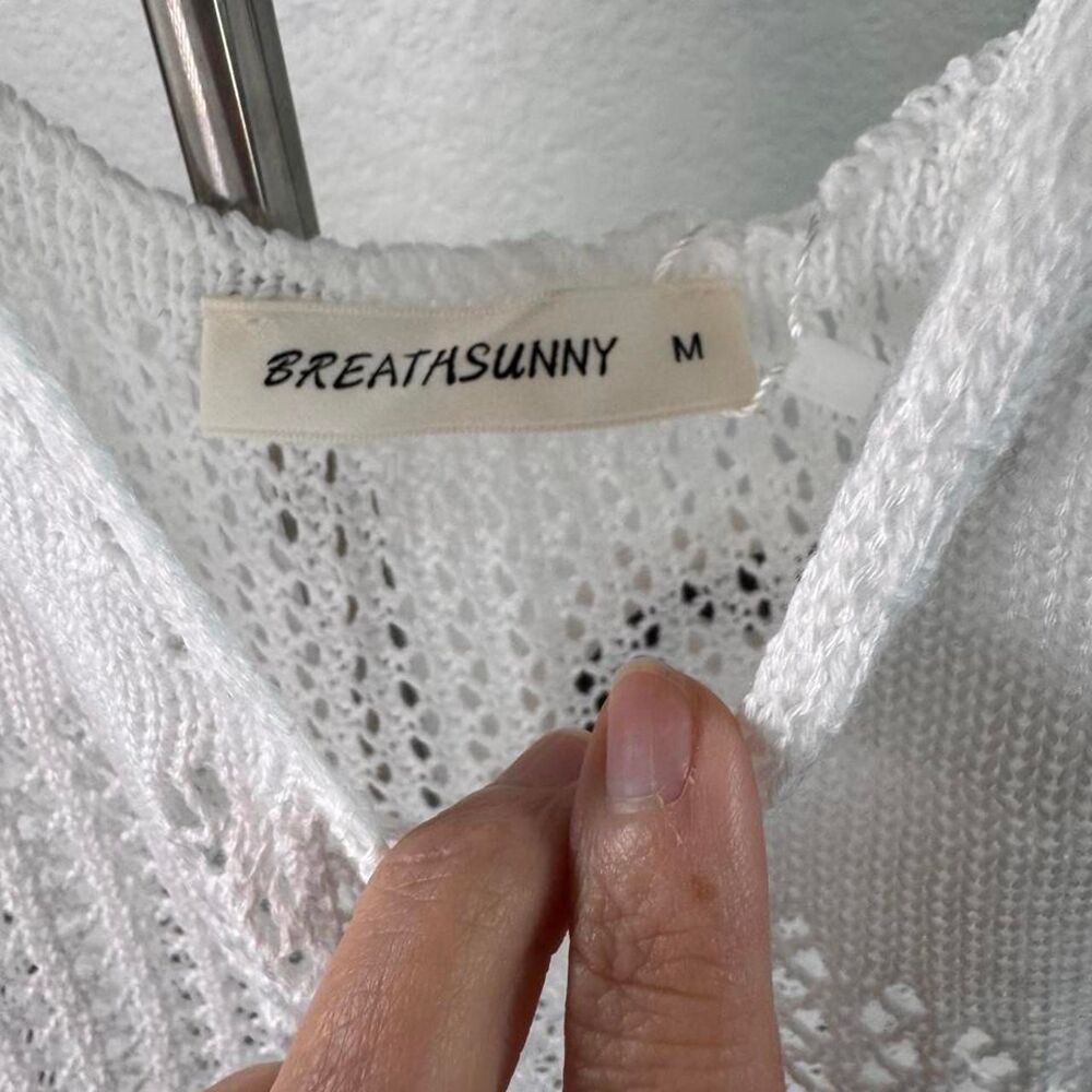 BreathSunny White Crochet Cover Up Women's Size M Ruffle Hem Beach Dress NWT - Picture 2 of 7